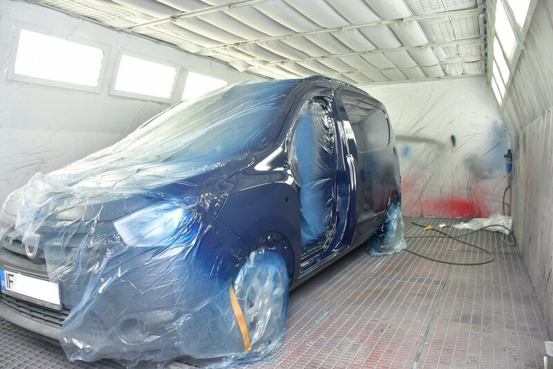 Ilfov Inchiriez service auto echipat complet pt mecanica si tinichigerie vopsitorie